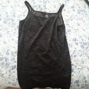 H & M girls size (12-14)y black w/dark gray stretchy organic cotton tank top